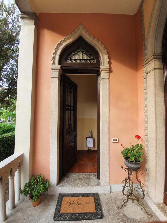 Villa Berghinz Венеция-Лидо Экстерьер фото